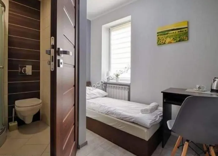 Karolinka אכסניה *